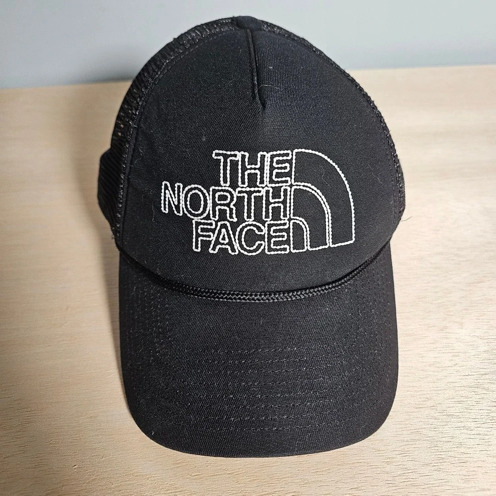 The North Face Trucker‎ Hat Unisex OS Black Mesh Snapback Logo Cap